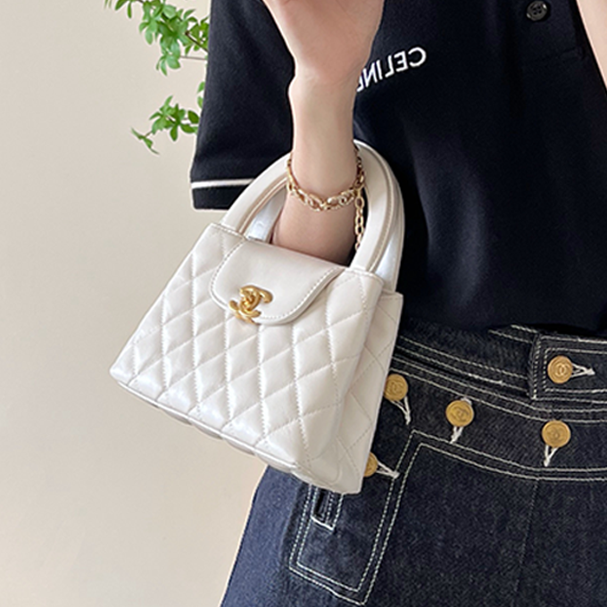 chanel large glossy calfskin kelly round top handle chain flap bag